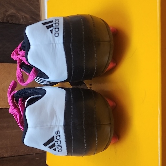 Adidas Kids COPA Soccer Cleats Black/pink/white Size 4 Y - Picture 3 of 8